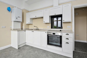 Kitchen- click for photo gallery
